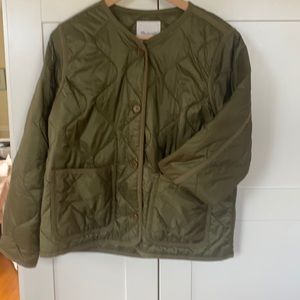 Madewell quilted liner jacket   Regular fit. Lovely army green